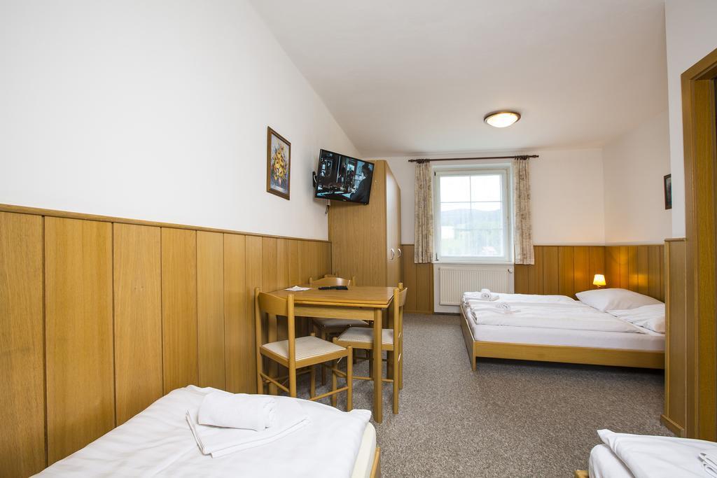 Penzion Barborka Hotel Rokytnice nad Jizerou Bagian luar foto