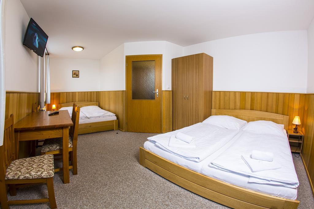 Penzion Barborka Hotel Rokytnice nad Jizerou Bagian luar foto