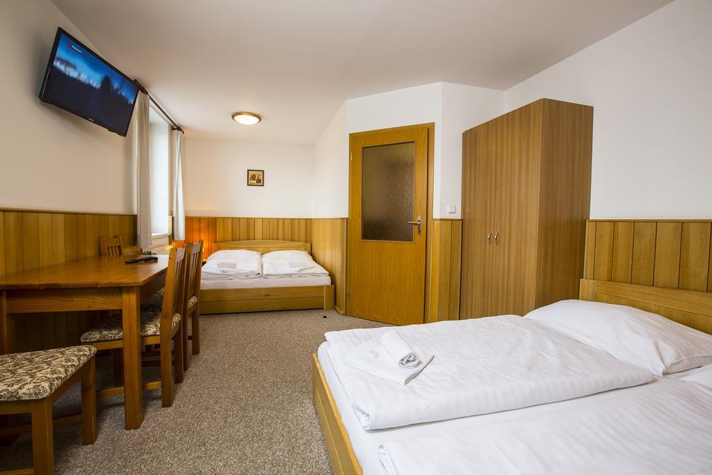 Penzion Barborka Hotel Rokytnice nad Jizerou Bagian luar foto