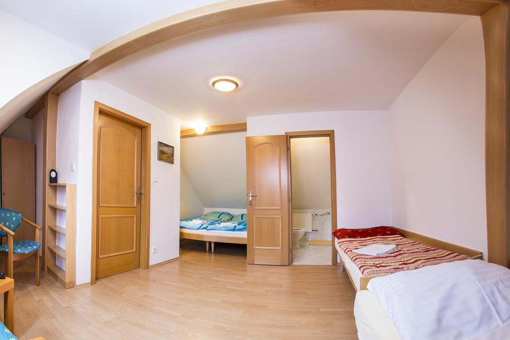 Penzion Barborka Hotel Rokytnice nad Jizerou Bagian luar foto